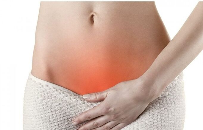 Péng an der Géigend iwwer der pubis ass en Zeechen vun akuter a chronescher cystitis bei Fraen